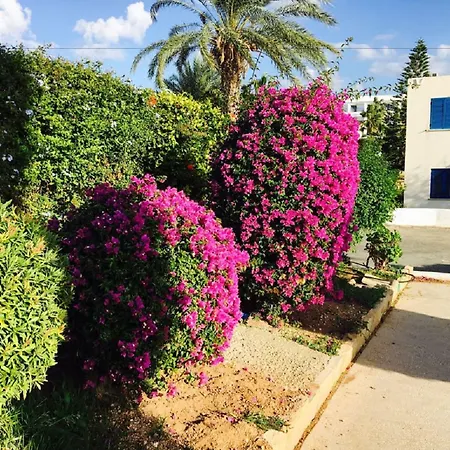 Townhouse Coral Bay Village Διαμέρισμα Κισσόνεργα