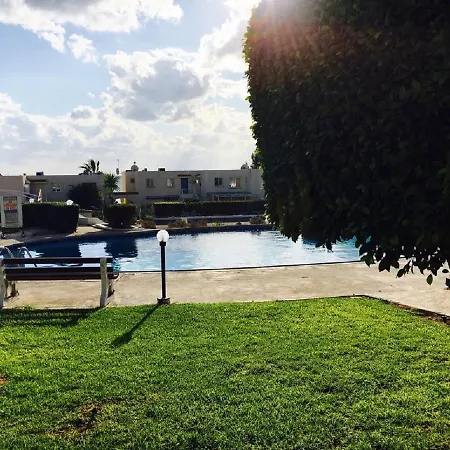 Townhouse Coral Bay Village