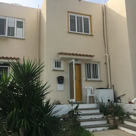 Townhouse Coral Bay Village * Kissonerga